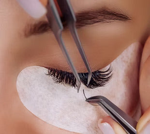 Eyelash ExtensionsLash Lifts