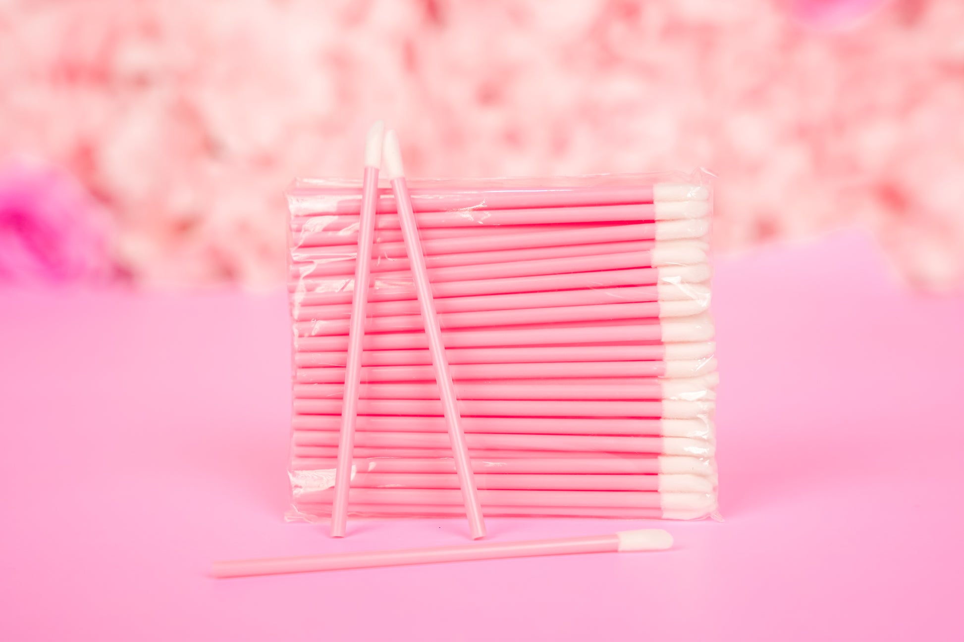 Lint Free Applicators - 50 Pack image 3
